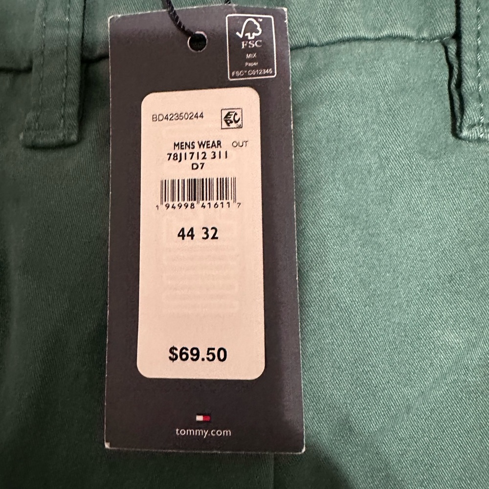 Tommy Hilfiger men's pant.